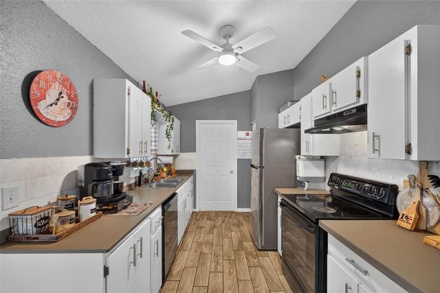 125 CHEROKEE DRIVE, Auburndale, FL 33823