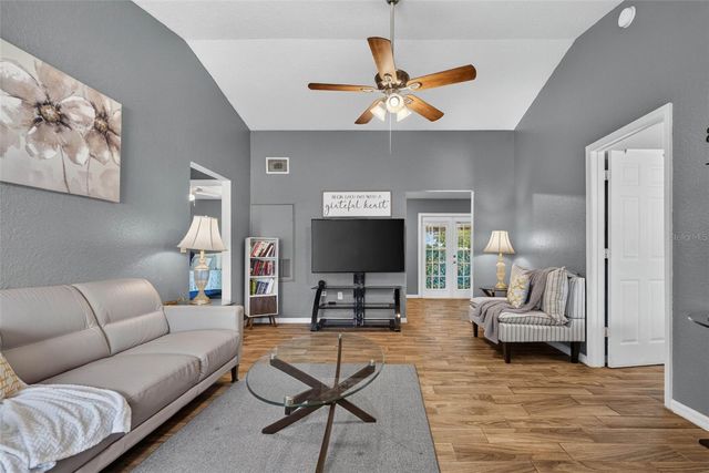 125 CHEROKEE DRIVE, Auburndale, FL 33823