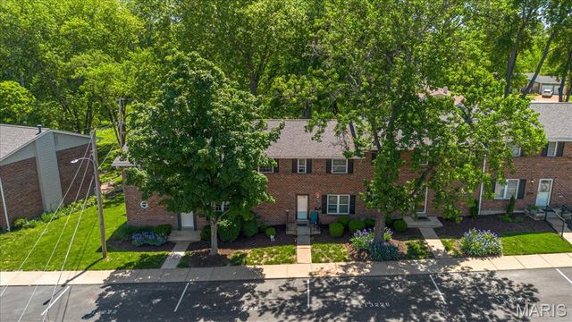 13222 Cantina Drive, Chesterfield, MO 63141