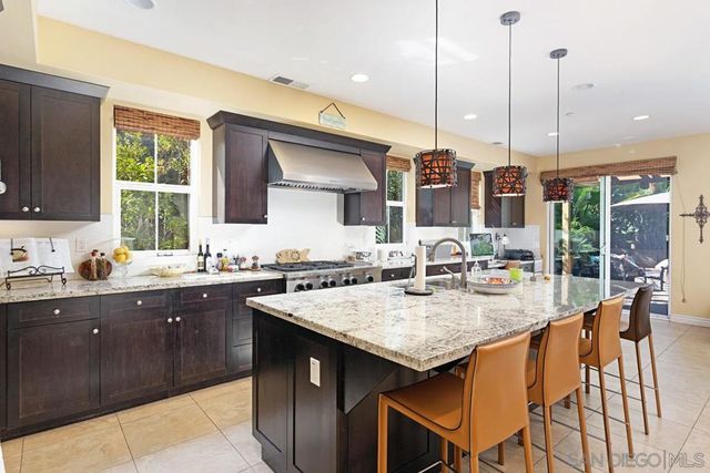 1938 Sheridan Road, Encinitas, CA 92024