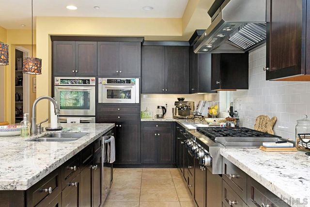 1938 Sheridan Road, Encinitas, CA 92024