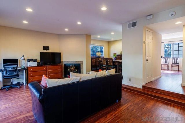 326 N CURTIS Avenue F, Alhambra, CA 91801