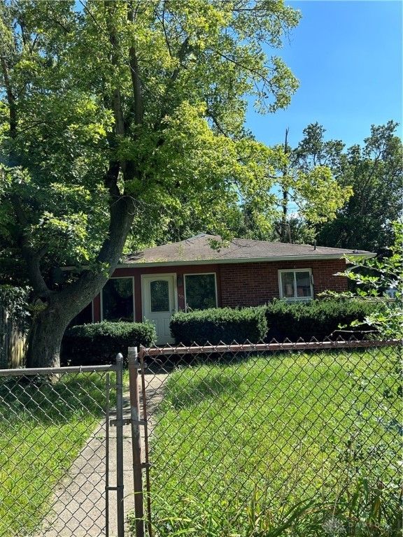513 Lincoln Court, Yellow Springs Vlg, OH 45387