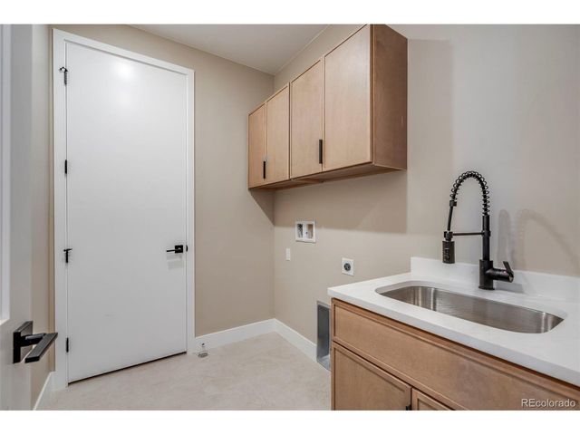 2502 W 29th Ave, Denver, CO 80211