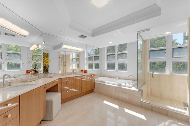 430 Grand Bay Drive 307, Key Biscayne, FL 33149
