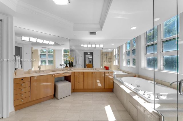 430 Grand Bay Drive 307, Key Biscayne, FL 33149