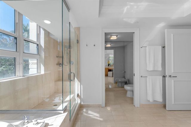 430 Grand Bay Drive 307, Key Biscayne, FL 33149