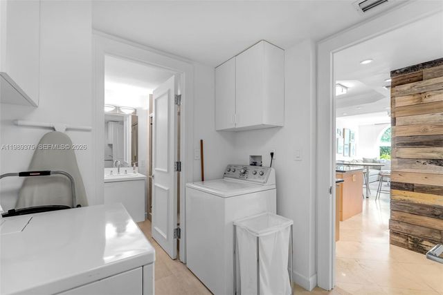 430 Grand Bay Drive 307, Key Biscayne, FL 33149