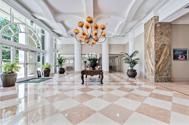 430 Grand Bay Drive 307, Key Biscayne, FL 33149