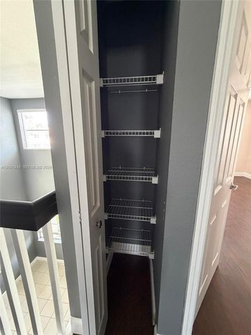 11362 NW 34th Pl, Sunrise, FL 33323