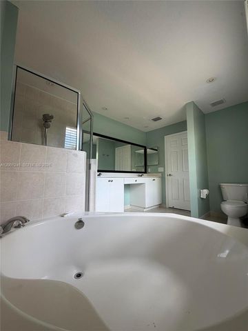 11362 NW 34th Pl, Sunrise, FL 33323