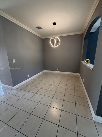 11362 NW 34th Pl, Sunrise, FL 33323