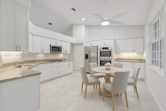 12442 NW 10th Ct C-14, Coral Springs, FL 33071