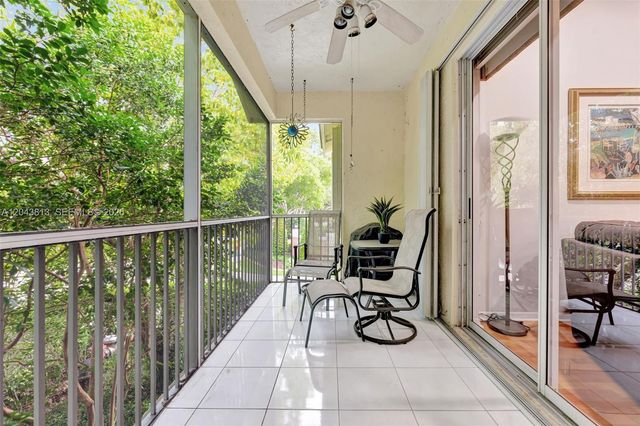 12442 NW 10th Ct C-14, Coral Springs, FL 33071