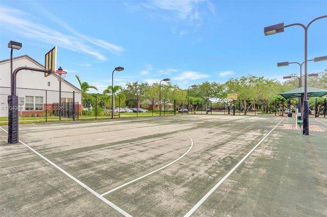 12442 NW 10th Ct C-14, Coral Springs, FL 33071