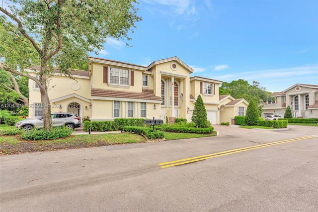 12442 NW 10th Ct C-14, Coral Springs, FL 33071