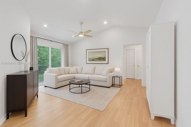 12442 NW 10th Ct C-14, Coral Springs, FL 33071