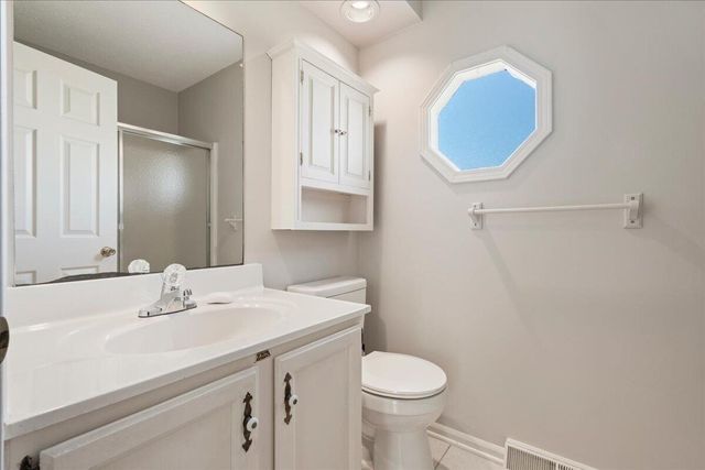 135 Hidden Valley Road, Danville, KY 40422
