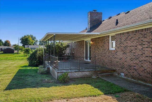 135 Hidden Valley Road, Danville, KY 40422