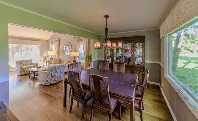 193 Country Club Drive, Prospect Heights, IL 60070