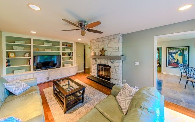 193 Country Club Drive, Prospect Heights, IL 60070