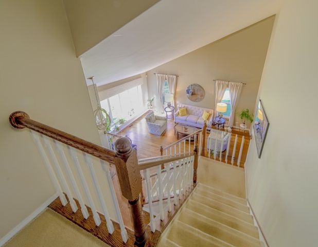 193 Country Club Drive, Prospect Heights, IL 60070