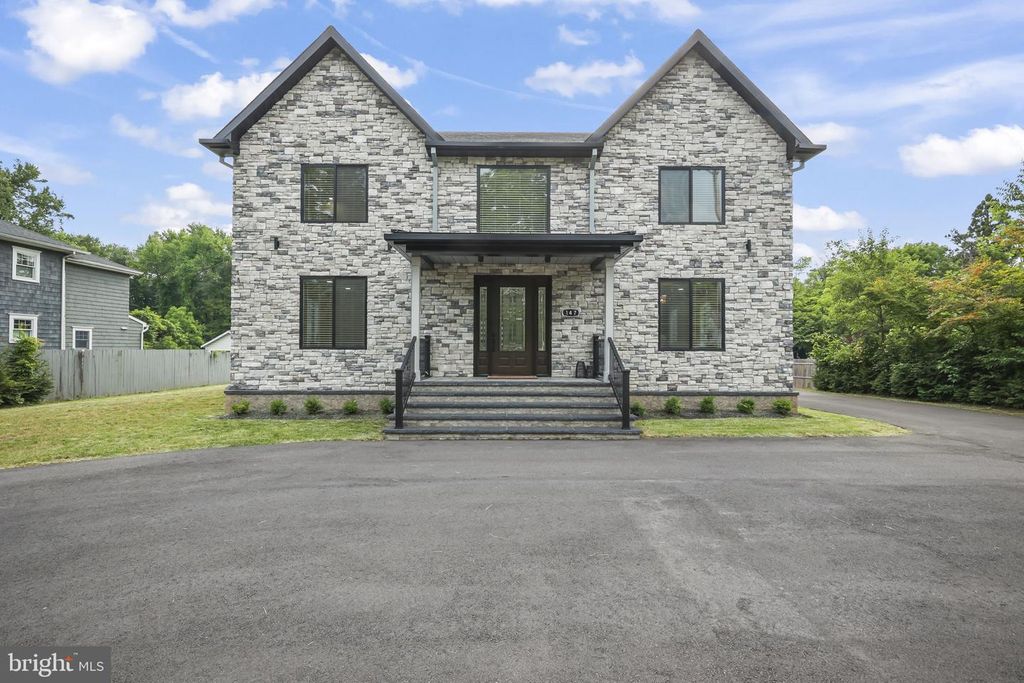 147 CARTER RD, Princeton, NJ 08540