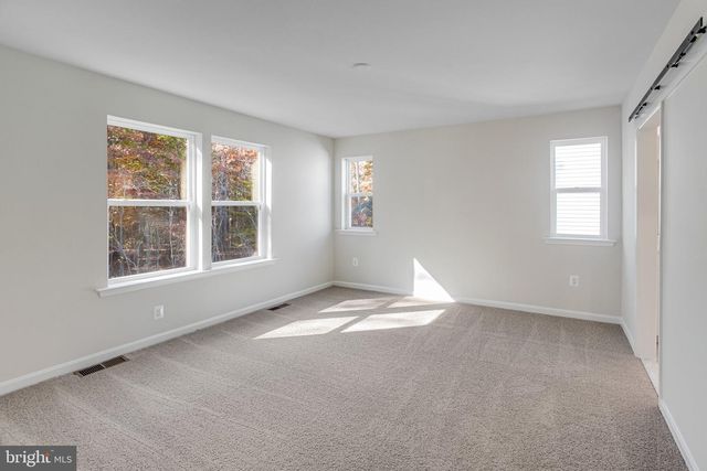 2812 WHITE TAIL DR, Locust Grove, VA 22508
