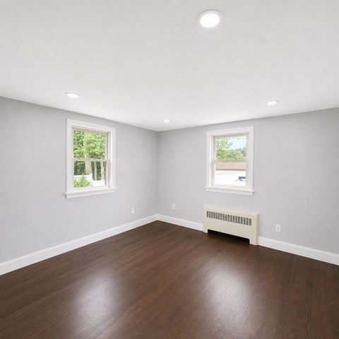 7 Taylor 2, Saugus, MA 01906