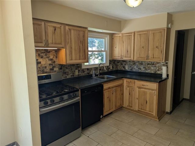 3906 PAGE Street, Erie, PA 16510