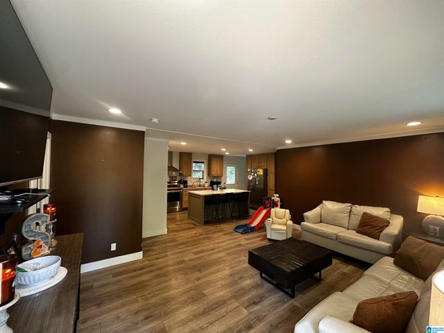 288 MARGARET DRIVE, Sylacauga, AL 35151