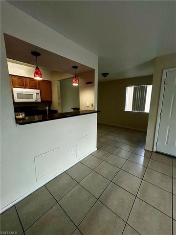 2929 Winkler AVE 1015, Fort Myers, FL 33916