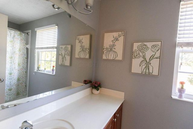 7905 Glenmore Drive, Powell, OH 43065
