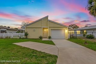 220 Bayhead Drive, Melbourne, FL 32940