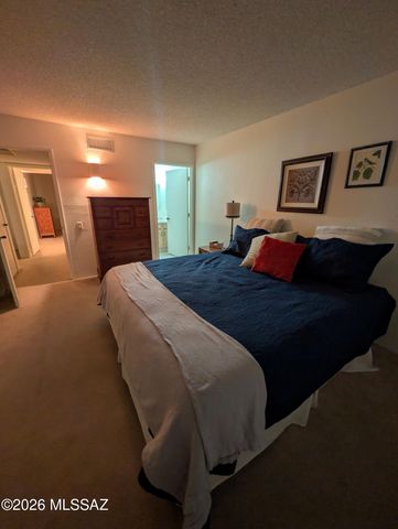 305 N Calle De Las Profetas, Green Valley, AZ 85614