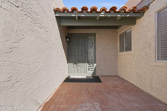 305 N Calle De Las Profetas, Green Valley, AZ 85614