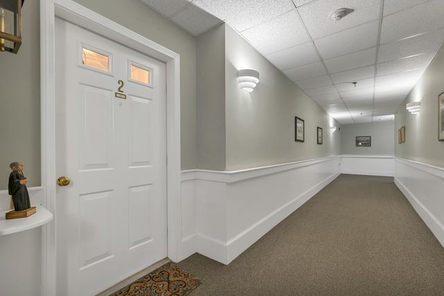332 Parkside Rd Unit 2, New London, NH 03257