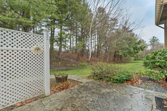 332 Parkside Rd Unit 2, New London, NH 03257