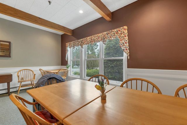 332 Parkside Rd Unit 2, New London, NH 03257
