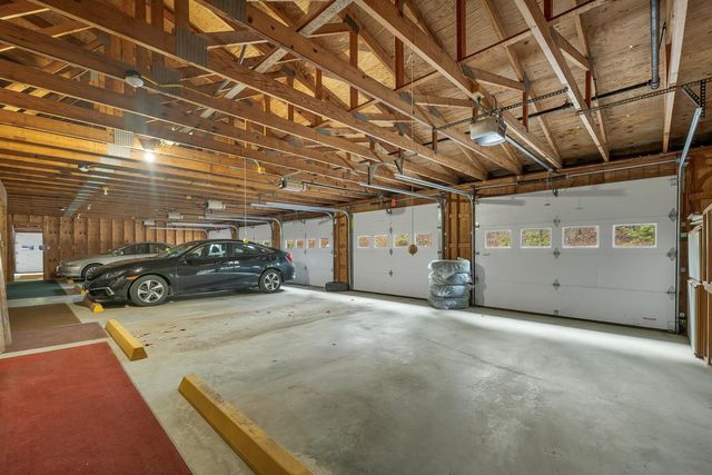 332 Parkside Rd Unit 2, New London, NH 03257