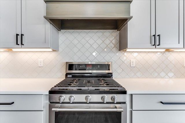 12006 E Bonita, Wichita, KS 67207