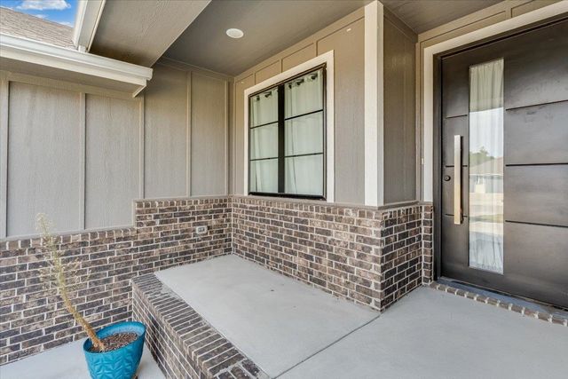 12006 E Bonita, Wichita, KS 67207