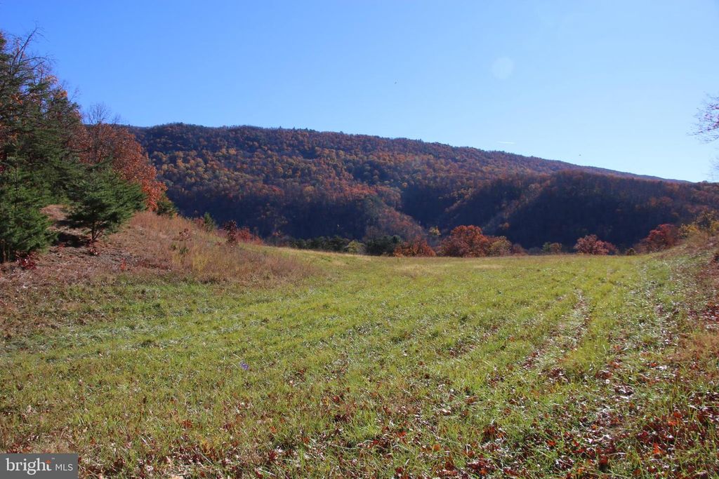 FRONT ROYAL RD, Strasburg, VA 22657