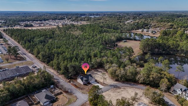 752 Magnolia Lake Drive, Defuniak Springs, FL 32433