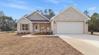 752 Magnolia Lake Drive, Defuniak Springs, FL 32433