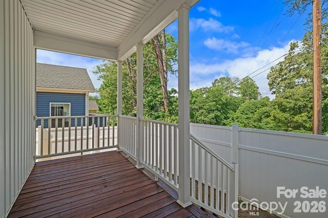 124 Bellamy Road, Asheville, NC 28806