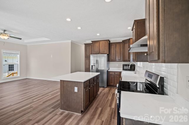 124 Bellamy Road, Asheville, NC 28806