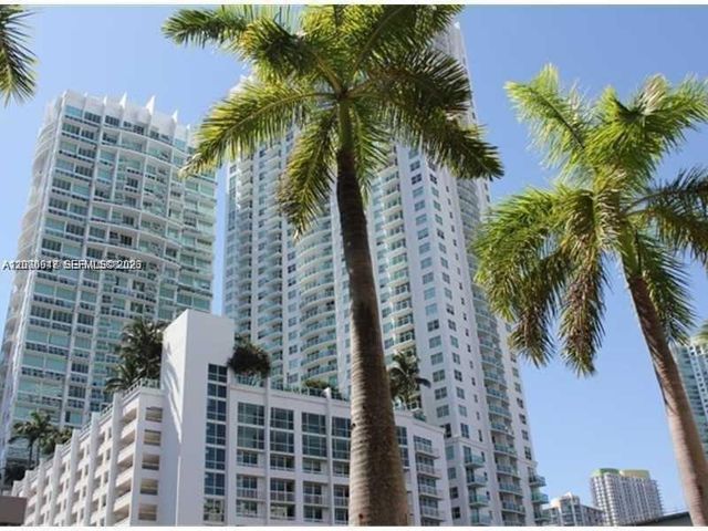 41 SE 5th Street 516, Miami, FL 33131