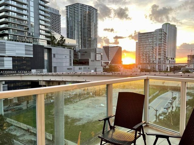 41 SE 5th Street 516, Miami, FL 33131