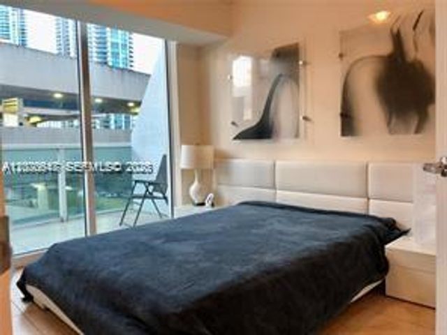 41 SE 5th Street 516, Miami, FL 33131